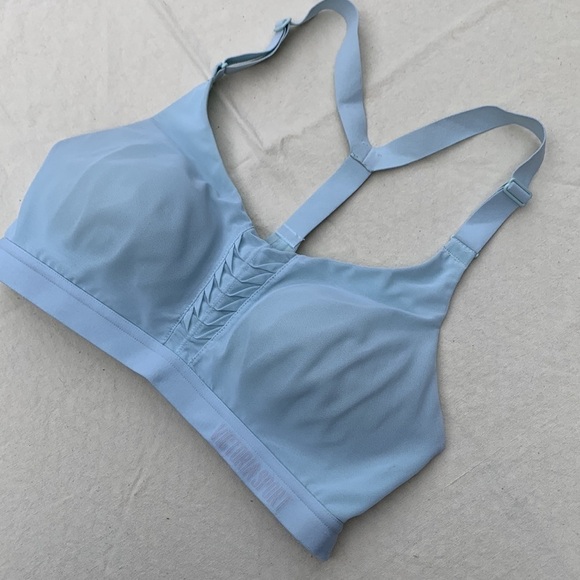 Victoria sports racer back bra 32C adjustable straps pull over bra no signs wear - Picture 6 of 6